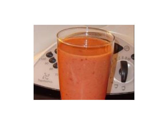 Erdbeer-Banane-Apfel  Smoothie