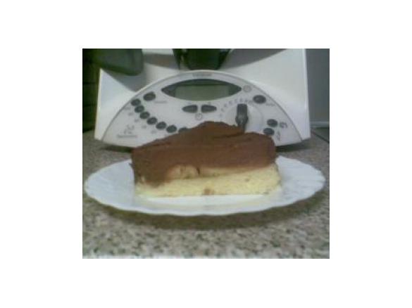 Mousse au chocolat-Kuchen mit Bananen (Birnen)