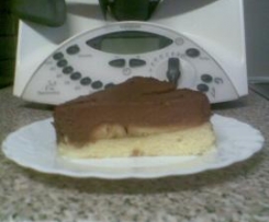 Mousse au chocolat-Kuchen mit Bananen (Birnen)