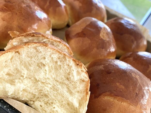 Milchbrötchen