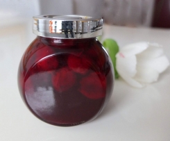 Sauerkirsch-Amaretto-Marmelade