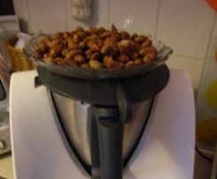 Gebrannte Mandeln mit Zimt oder Chili