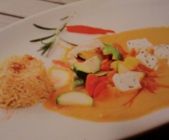Schafskäse mit Paprika-Tomatengemüse und Reis