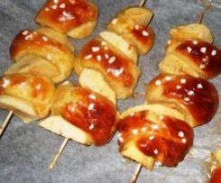 Apfel-Hefe-Spieße