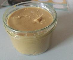 Cremige Erdnussbutter