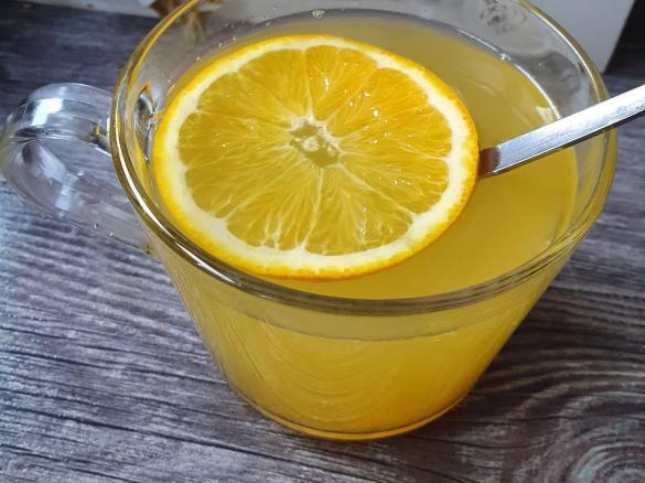 Glücksmixer Orangen-Ingwer Punsch mit Likör 43