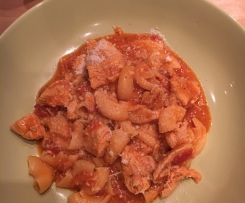 Pasta mit Hähnchen in Barbecuesauce
