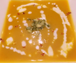 Thai Curry Kürbissuppe