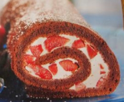 Schokolade-Kirschen-Roulade