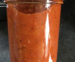 Tomatensoße mit Gemüse