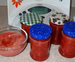 Erdbeerkonfitüre mit Kokosnussmilch