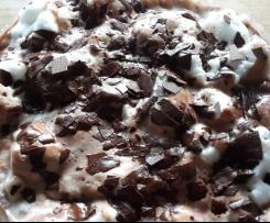 Schokoladenpudding mit Wolken