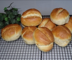  Brötchen oder Semmeln