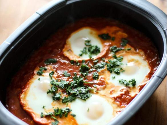 Shakshuka - pochierte Eier in Tomatensauce