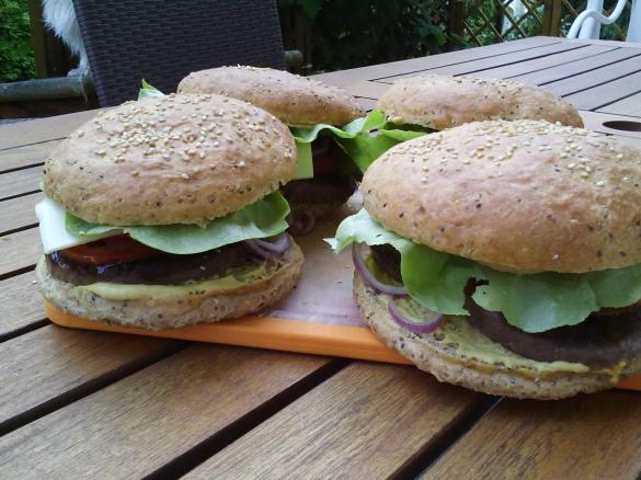 Burger Brötchen kalorienreduziert
