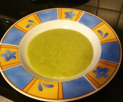 Schnelle Brokkolicremesuppe