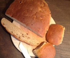 Rosinen- Dinkelstuten / Dinkelbrötchen mit Buttermilch