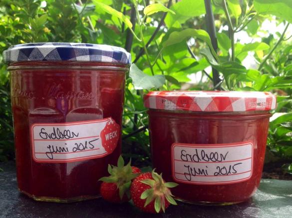 Erdbeermarmelade samtfein mit Rohrohrzucker