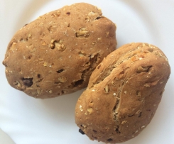 Mandelmilch-Müslibrötchen (Vegan)