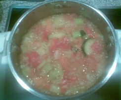 Bunte Gemüse-Nudelsuppe