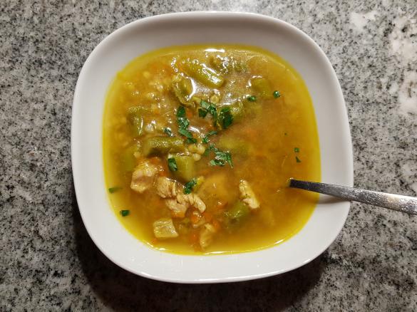 Gemüsesuppe mit Putenfleisch à la Thermiküche Maichingen