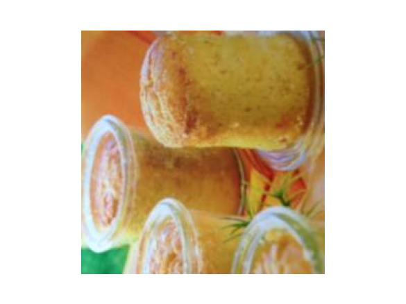 Orangen-Aprikosen-Kuchen im Glas