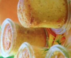 Orangen-Aprikosen-Kuchen im Glas