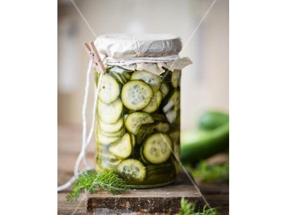 Eingelegte Gurkenscheiben Hamburger Gurken