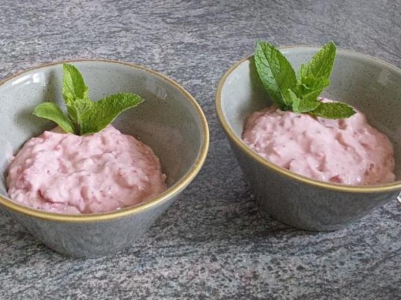 Overnight-Erdbeermüsli