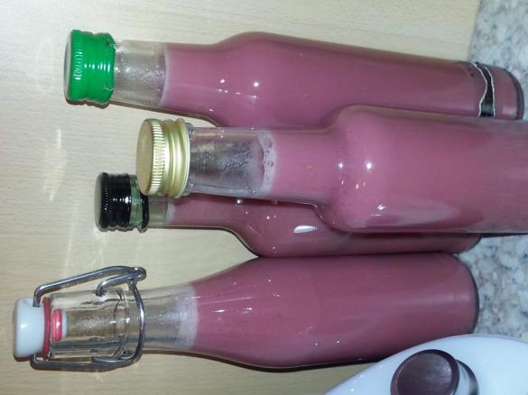 Himbeer-Sahne-Likör