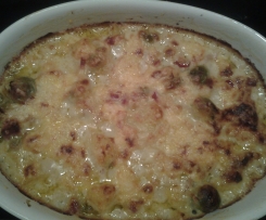 Rosenkohlauflauf oder "Alles schmeckt besser mit Käse überbacken"