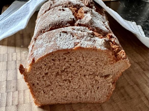 Sauerteigbrot mit Körnern