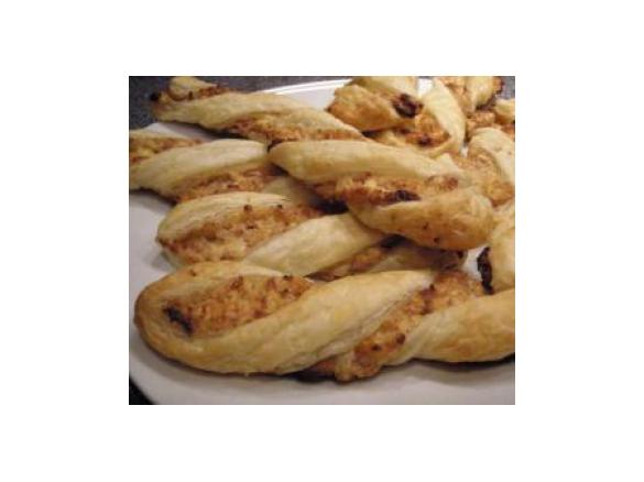 Käse-Schinken-Kringel (Blätterteiggebäck)