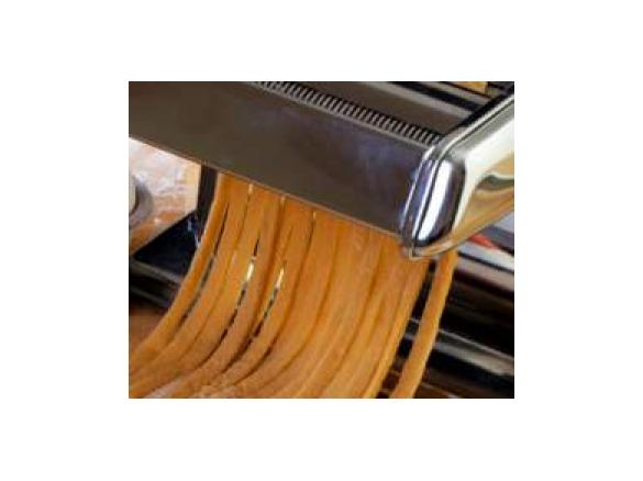 Pastateig mit Paprikaschote