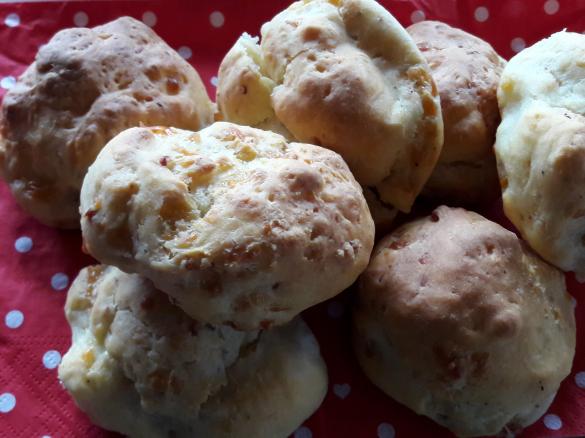 Schinkenspeckbrötchen