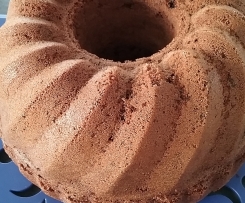 Beschwipster Nuss-Gugelhupf