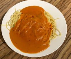 Cremige Tomatensoße