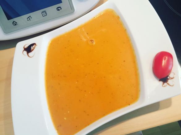 Tomatencremesuppe mal anders :)