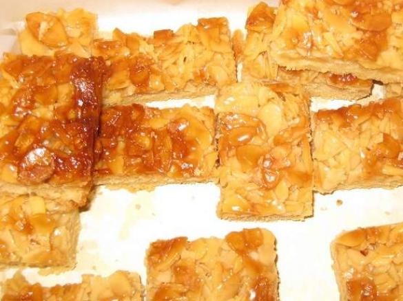 Azubiner Florentiner mit Mürbteig vom Blech