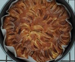 Obstkuchen mit zwei Böden