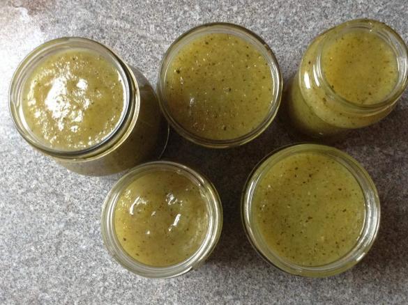 Zucchini-Kiwi-Apfel Marmelade