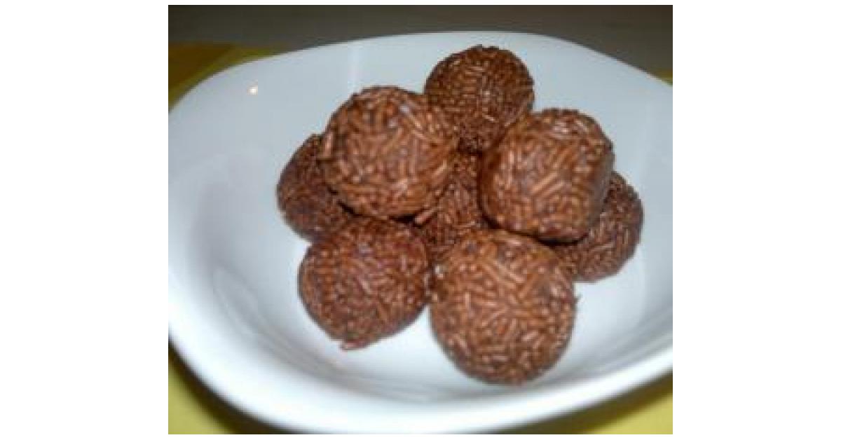 Rumkugeln aus Kuchenbrösel von wsonja24. Ein Thermomix® Rezept aus der ... Rumkugeln aus Kuchenbrösel von wsonja24. Ein Thermomix® Rezept aus der ...