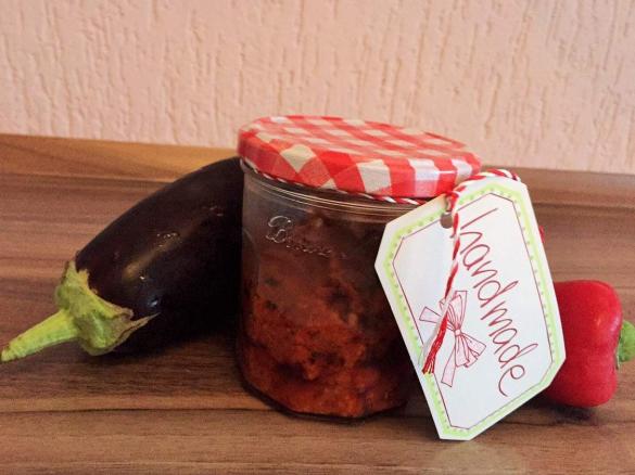 Auberginen-Paprika Pesto