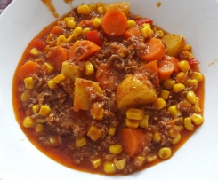 Hackfleischeintopf mit Kartoffeln und Gemüse