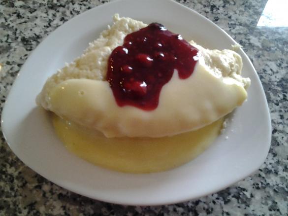 Dampfnudeln mit Dinkelmehl im Varoma