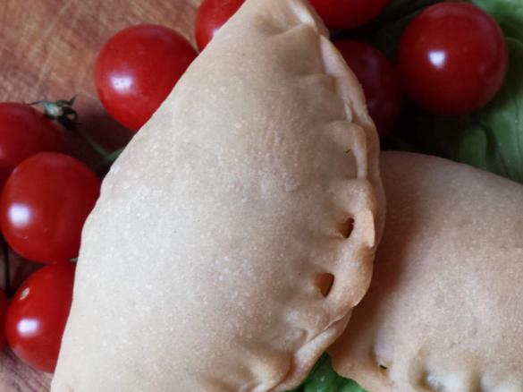 Mini-Calzone (Teigtaschen)