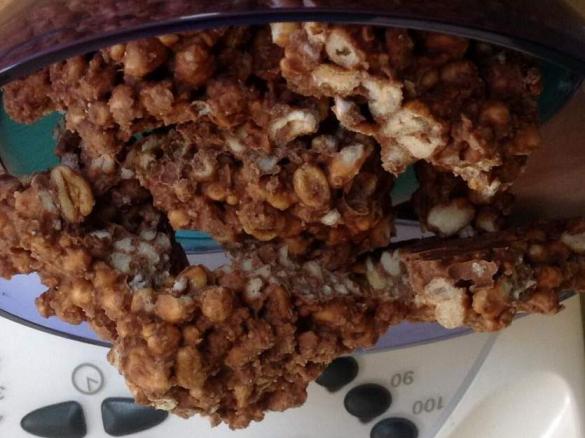 Schoko-Reis Stückchen (Nippon)