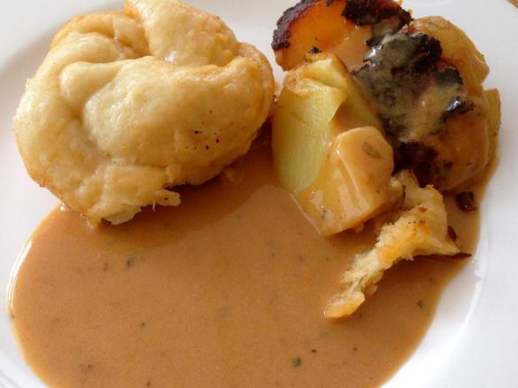 Dampfnudeln herzhaft von Oma Nette