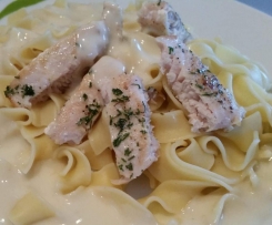 Zitronensauce zu Lachs und Bandnudeln 