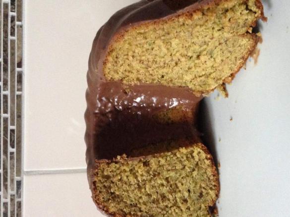 Zuccinimandelkuchen süß und sehr saftig 